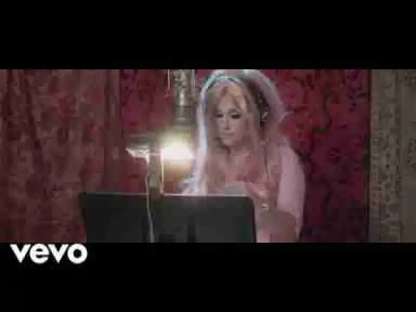 Video: Kesha - Rainbow